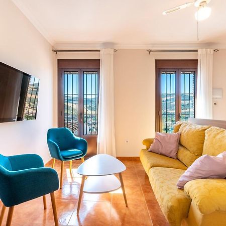 Гостевой дом Casa Angelita Caminito Del Rey, Duplex Con Terraza En El Centro De Andalucia Valle de Abdalagis Экстерьер фото