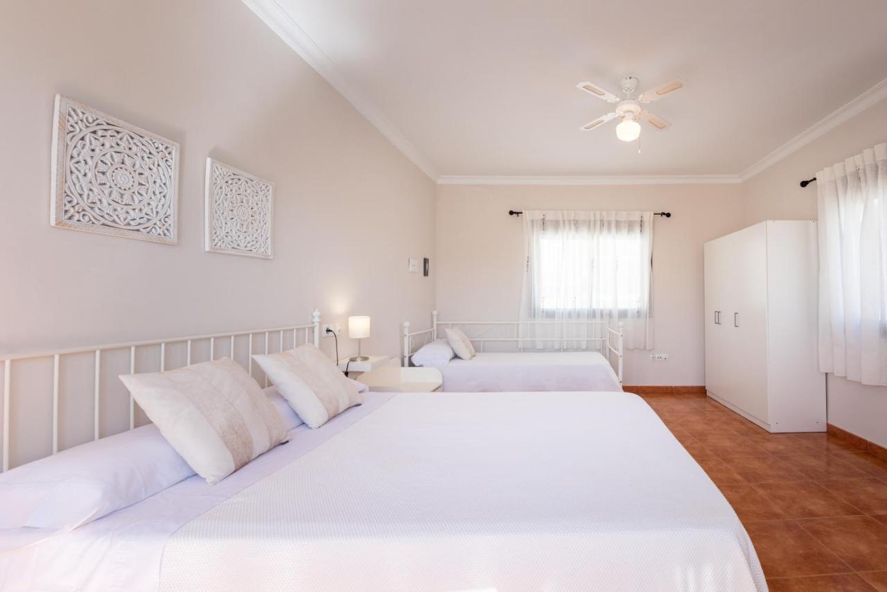 Гостевой дом Casa Angelita Caminito Del Rey, Duplex Con Terraza En El Centro De Andalucia Valle de Abdalagis Экстерьер фото
