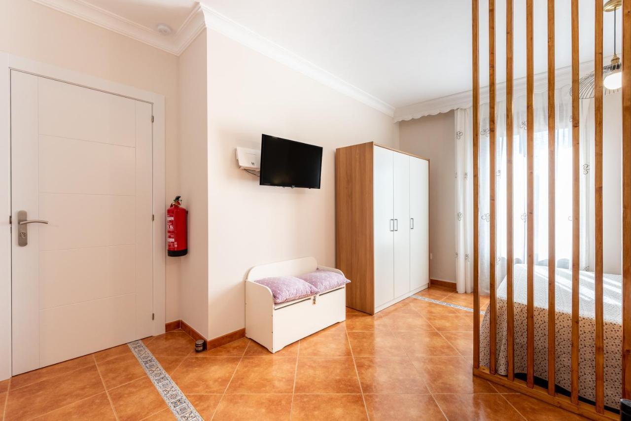 Гостевой дом Casa Angelita Caminito Del Rey, Duplex Con Terraza En El Centro De Andalucia Valle de Abdalagis Экстерьер фото