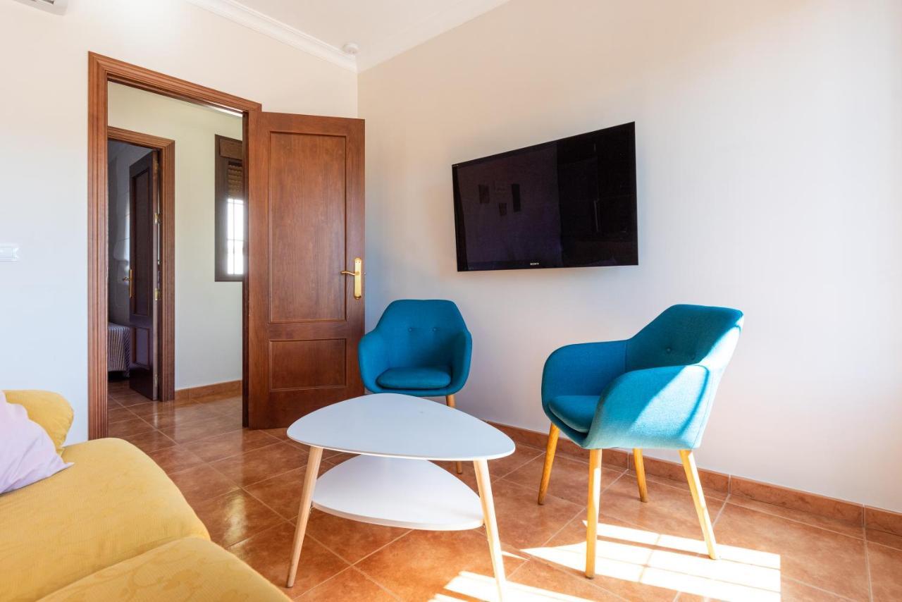 Гостевой дом Casa Angelita Caminito Del Rey, Duplex Con Terraza En El Centro De Andalucia Valle de Abdalagis Экстерьер фото