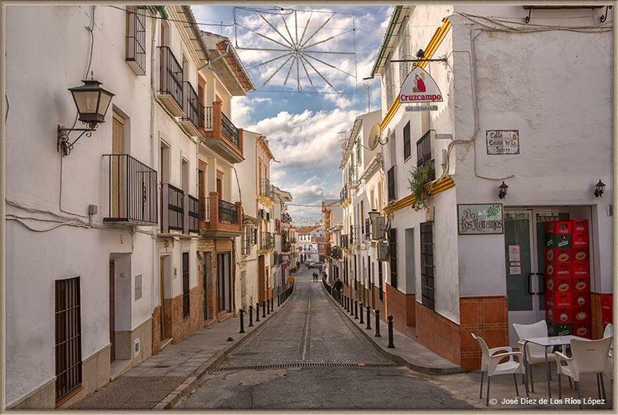 Гостевой дом Casa Angelita Caminito Del Rey, Duplex Con Terraza En El Centro De Andalucia Valle de Abdalagis Экстерьер фото